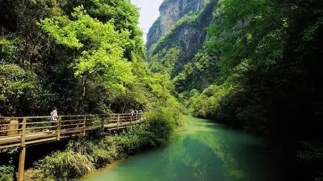 张家界_张家界机场到张家界景区_张家界天气